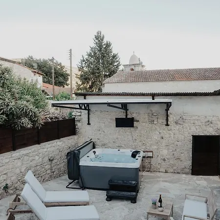 The Stonehouse With Private Bath Spas * Limassol