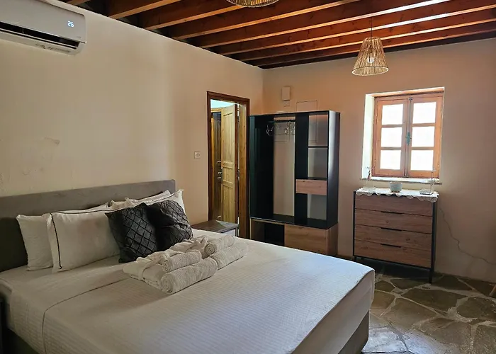 The Stonehouse With Private Bath Spas * Limassol