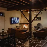 The Stonehouse With Private Bath Spas *