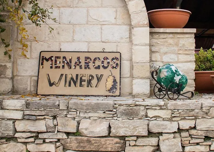 The Stonehouse With Private Bath Spas *