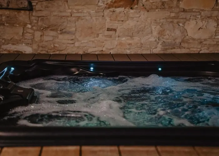 The Stonehouse With Private Bath Spas Limassol